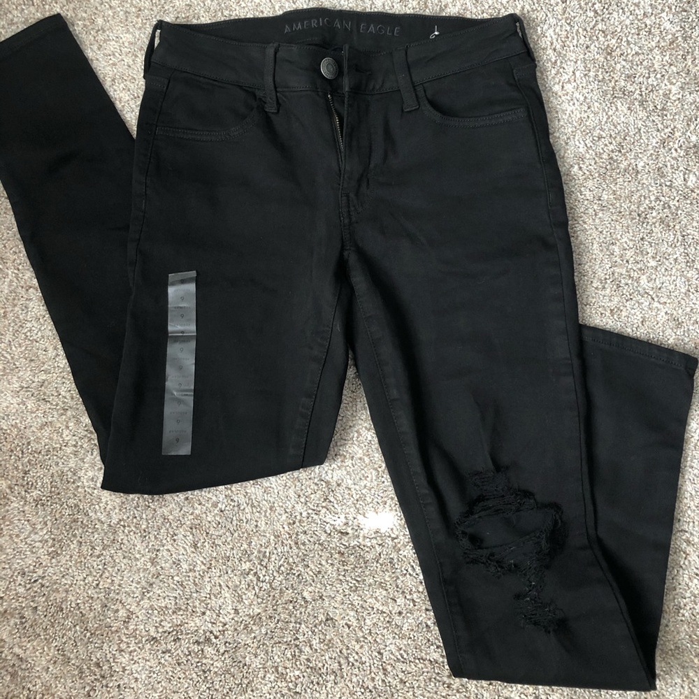 BRAND NEW American Eagle Black Jeans